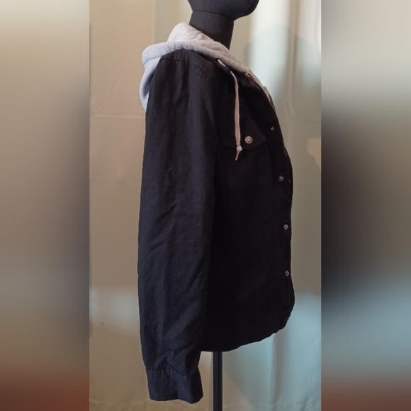 An Empyre Pledge Denim Hooded Jacket - Picture 9 of 15